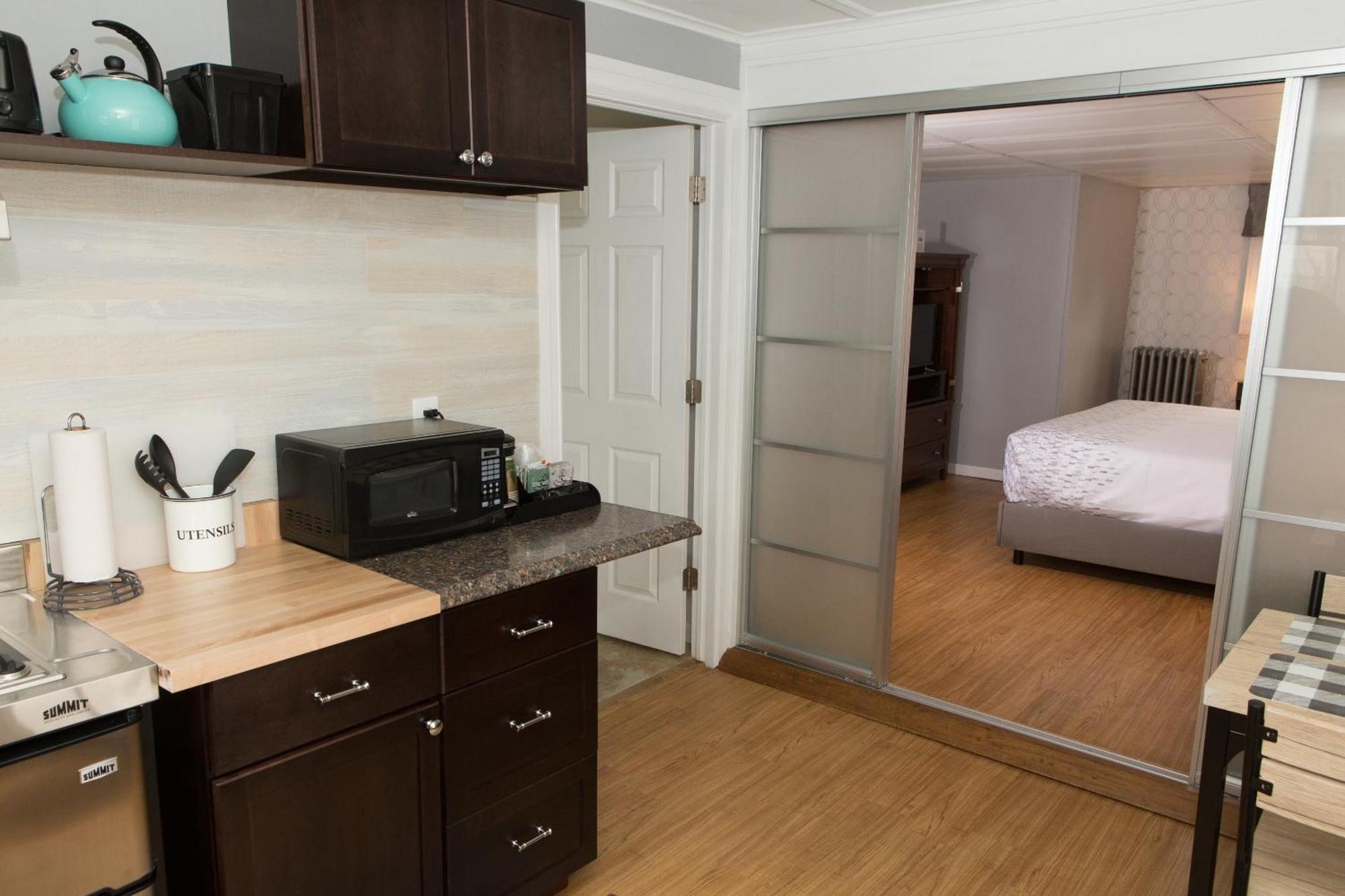 Knotty Pine Motel เบนนิงตัน ภายนอก รูปภาพ